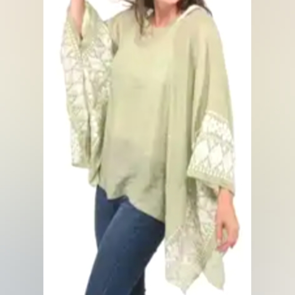 "TAMSY" Sage Green Boat Neck Embroidered Sleeve Kaftan